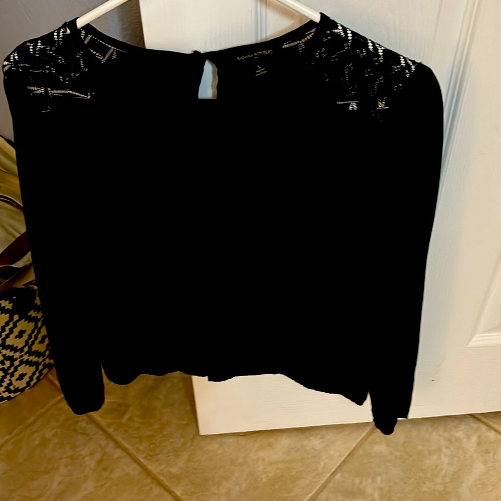 Banana republic black top